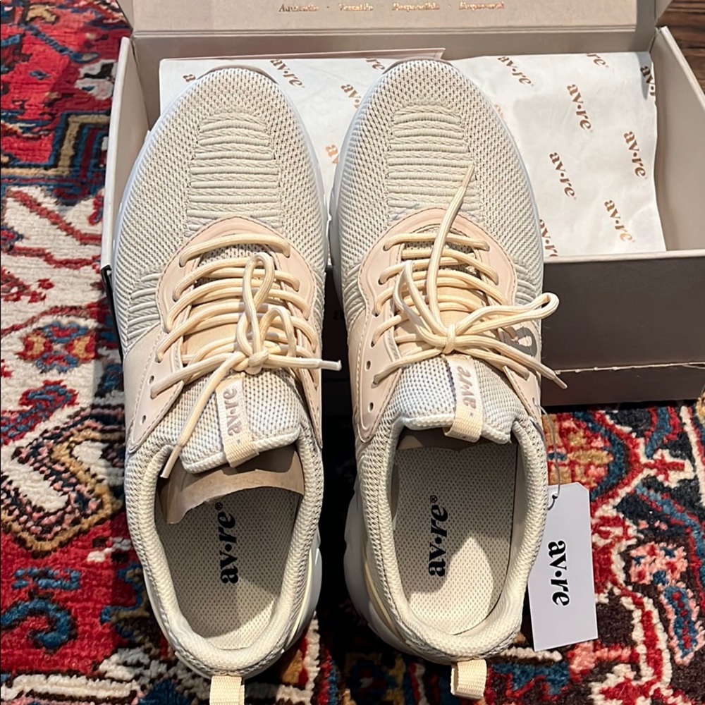 Avre Sneakers - new in box